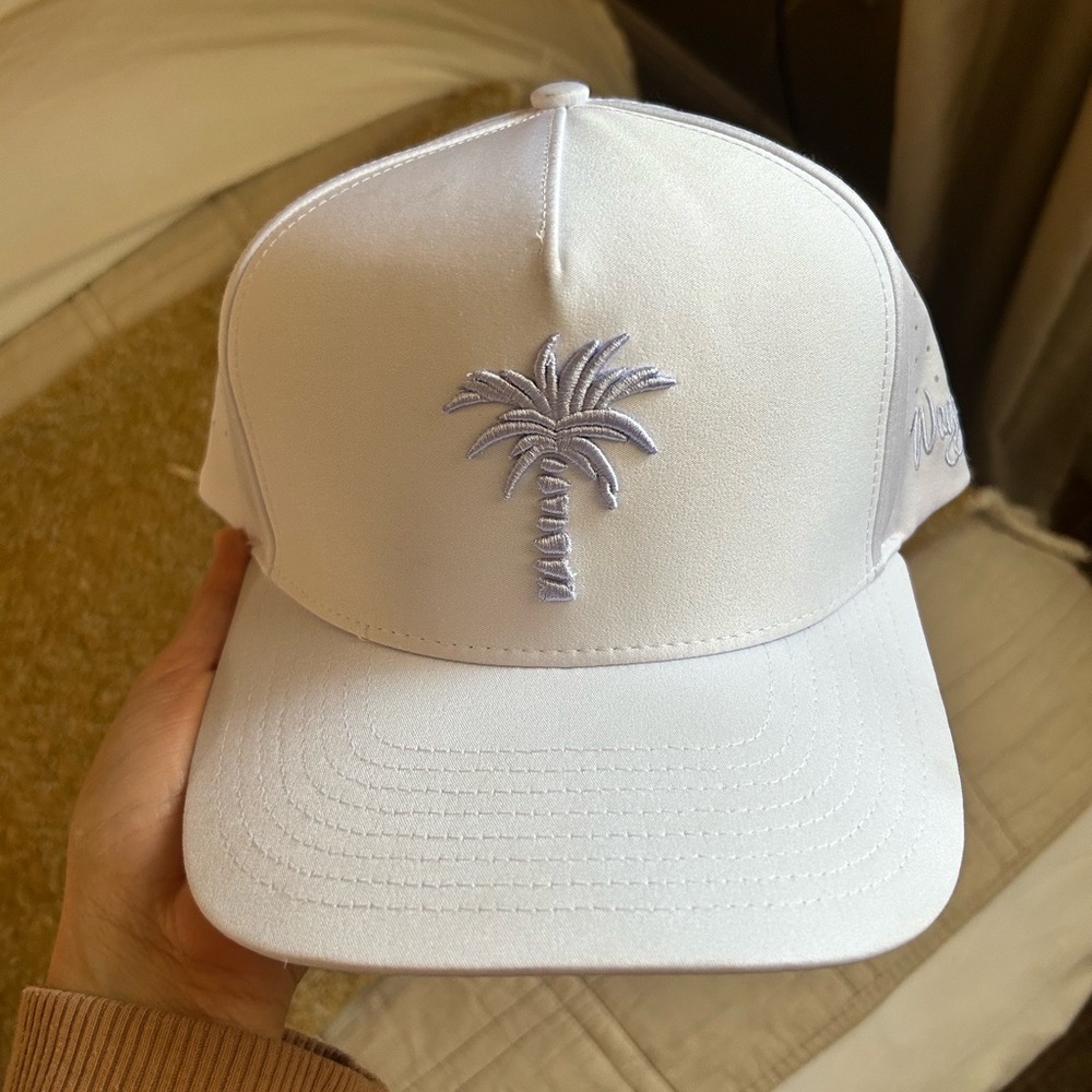 Men’s Waggle White Palm Tree Golf Hat